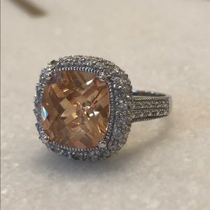 🔥Sterling Silver cushion Cut Champagne Ring